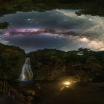 عکس راه شیری و آبشار  — تصویر نجومی
